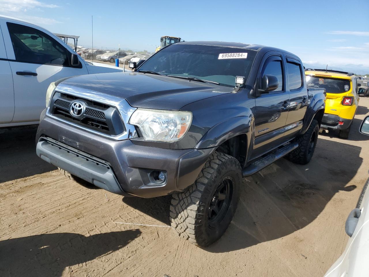 2014 Toyota Tacoma Double Cab VIN: 3TMLU4EN1EM140396 Lot: 69588284