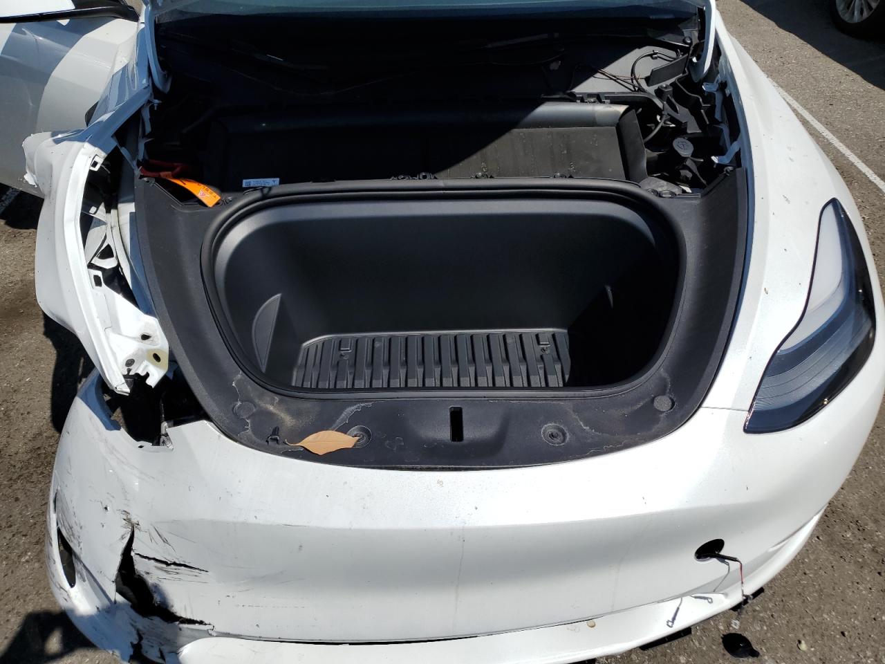 7SAYGDEE7RA225542 2024 Tesla Model Y