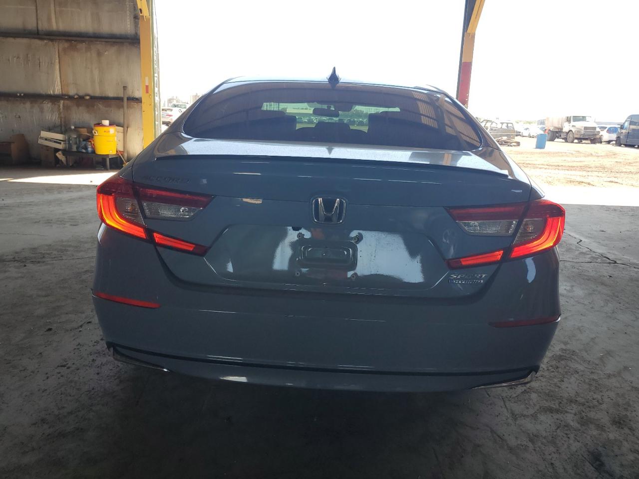 2022 Honda Accord Hybrid Sport VIN: 1HGCV3F28NA009220 Lot: 70330164