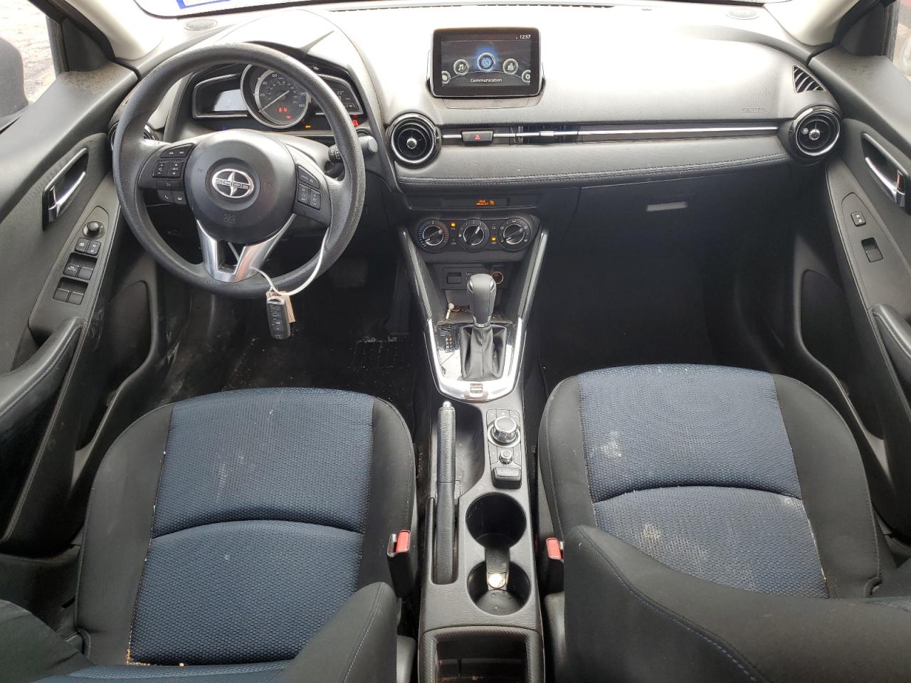 3MYDLBZV4GY143845 2016 Toyota Scion Ia