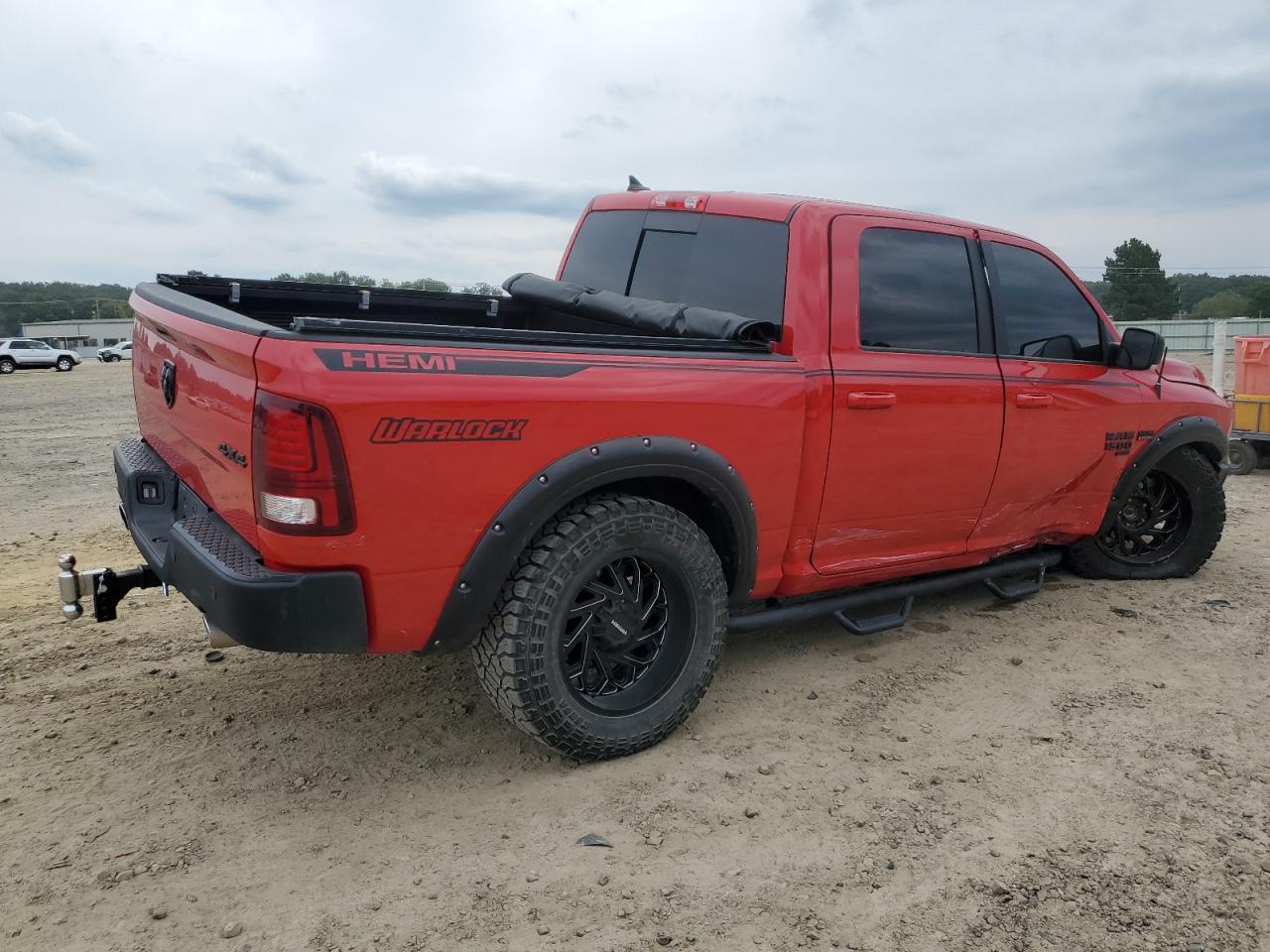2019 RAM 1500 - Image 3