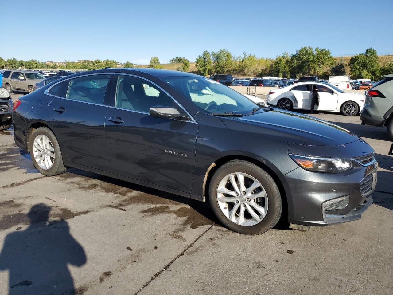 2018 Chevrolet Malibu - Image 4