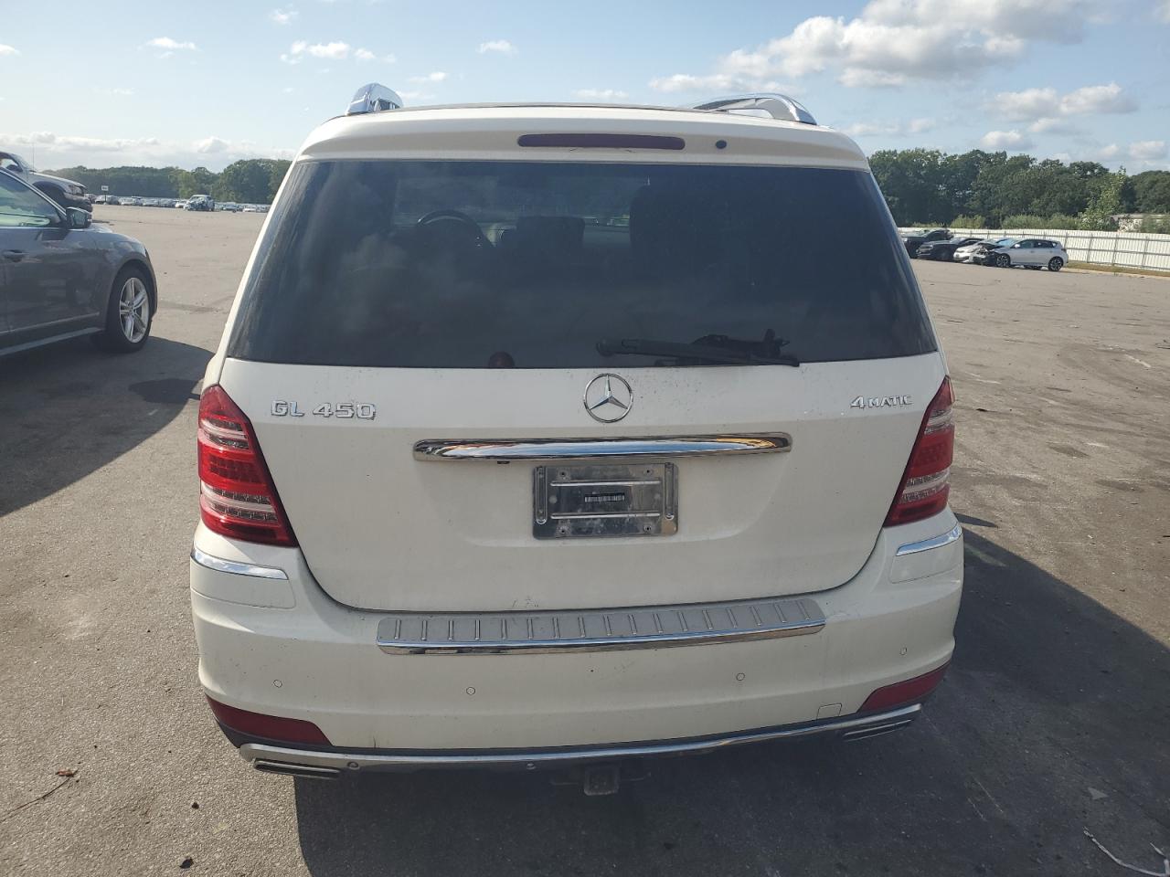 4JGBF7BE1BA680217 2011 Mercedes-Benz Gl 450 4Matic