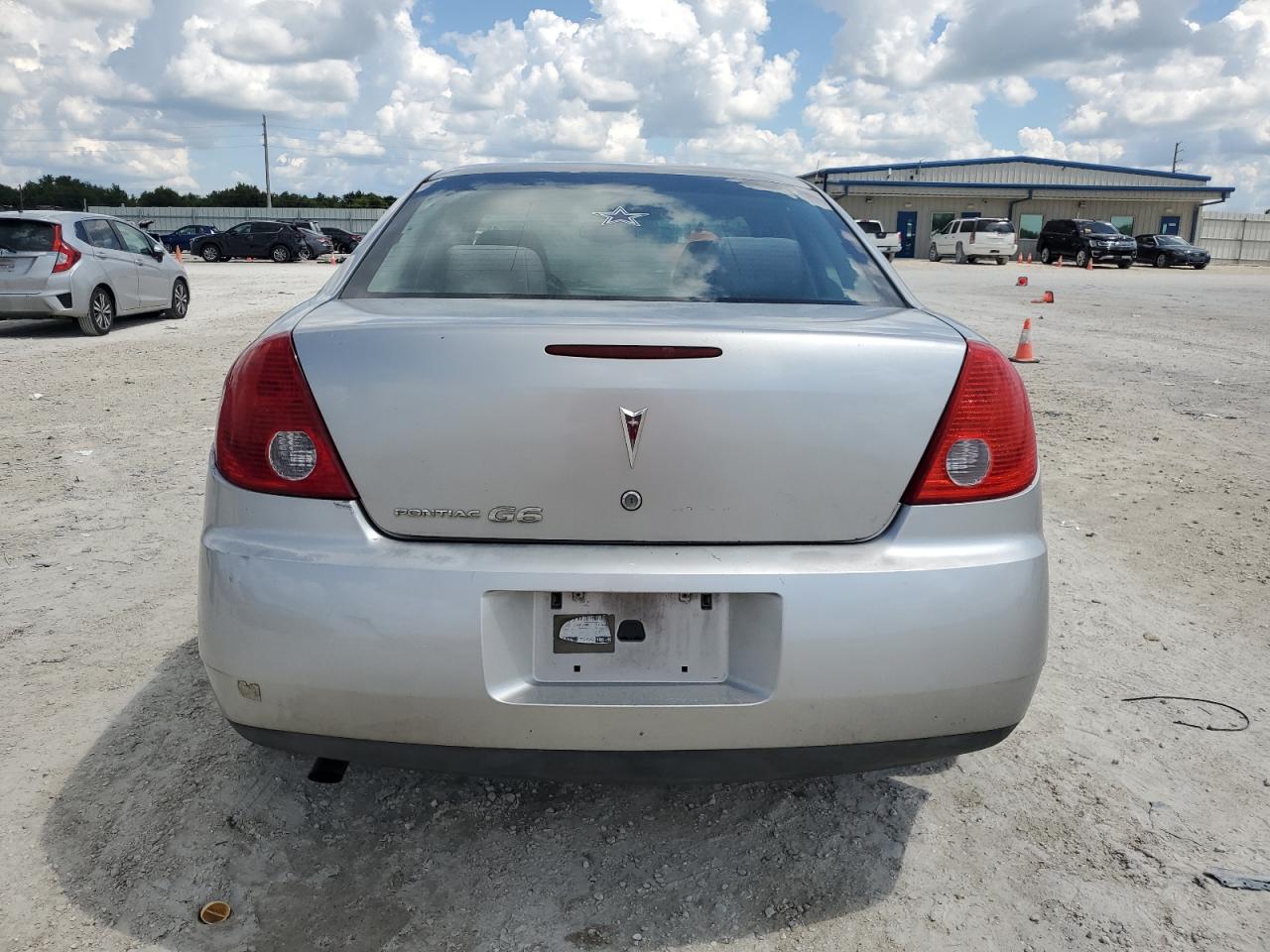 1G2ZF57B284112785 2008 Pontiac G6 Value Leader