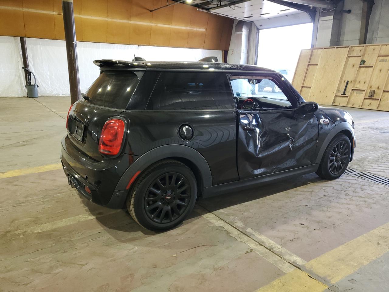 VIN WMWXP7C58G3B49825 2016 MINI COOPER no.3