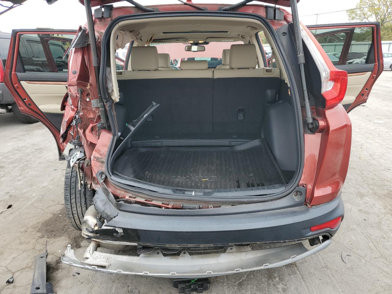 2018 Honda CR-V - Image 13