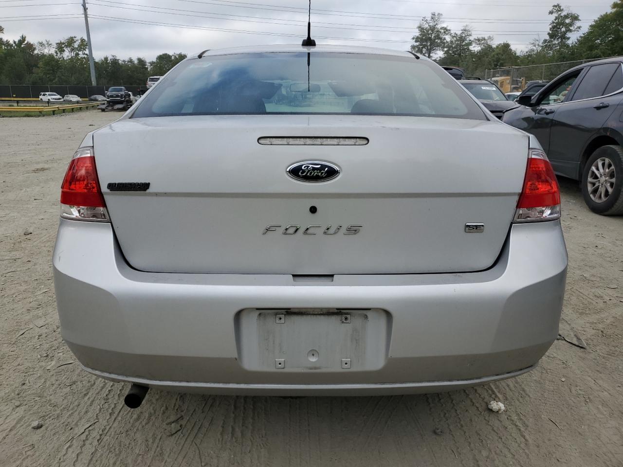 1FAHP35NX9W227328 2009 Ford Focus Se