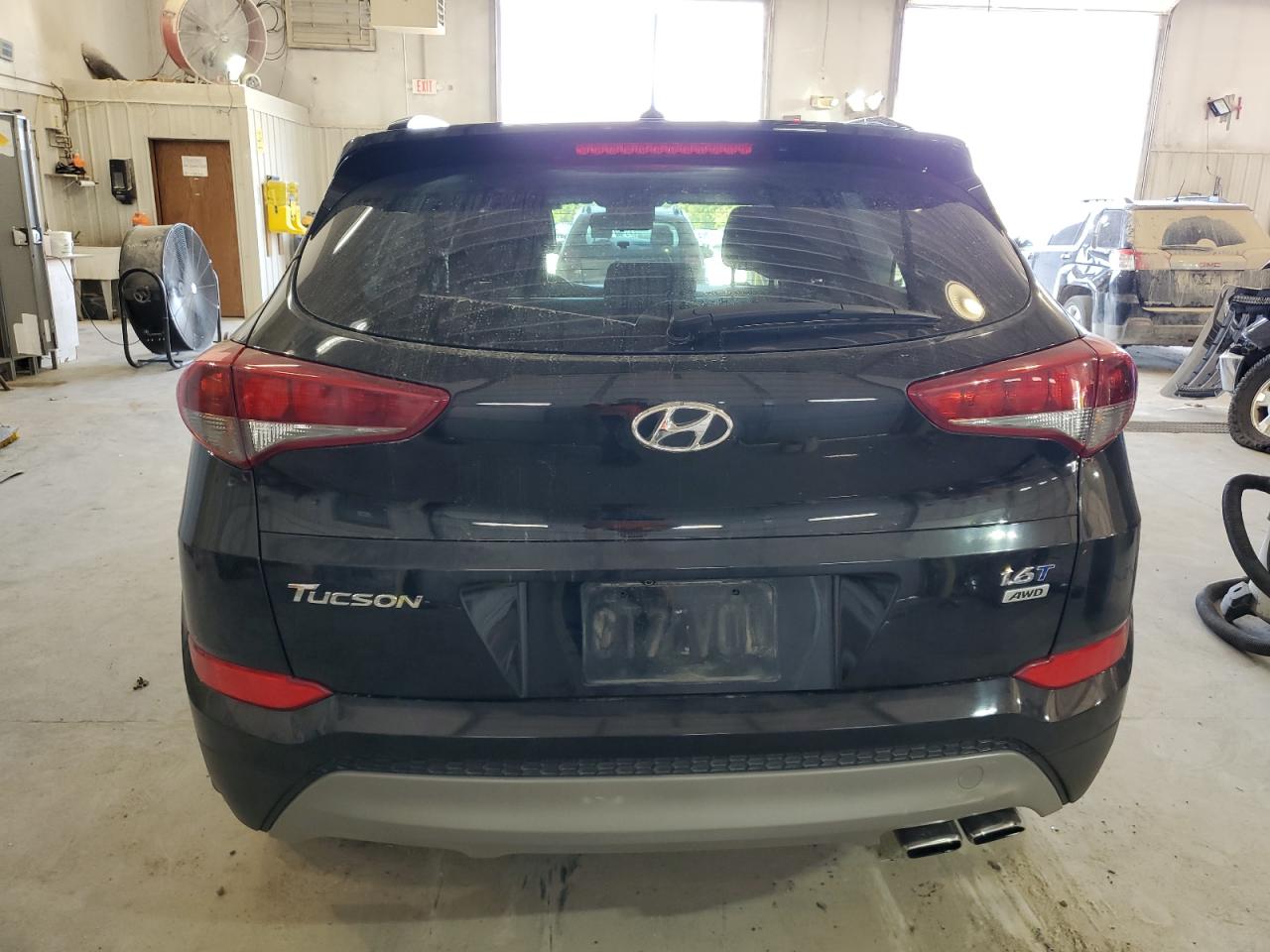 KM8J3CA28HU441789 2017 Hyundai Tucson Limited