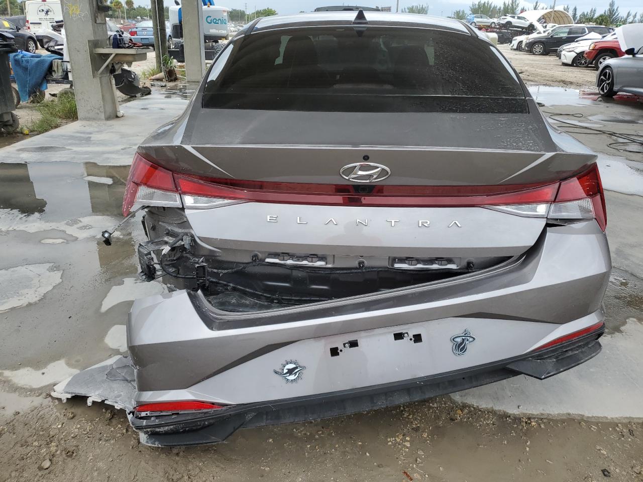 KMHLS4AG9PU617082 2023 Hyundai Elantra Sel