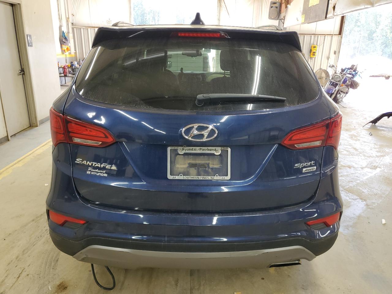 5XYZUDLB6HG470796 2017 Hyundai Santa Fe Sport