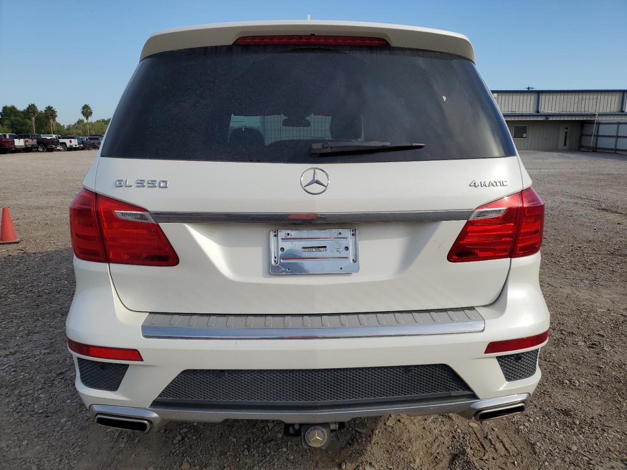 4JGDF7DEXFA528321 2015 Mercedes-Benz Gl 550 4Matic