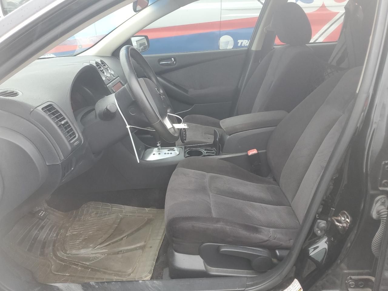 2009 Nissan Altima - Image 7