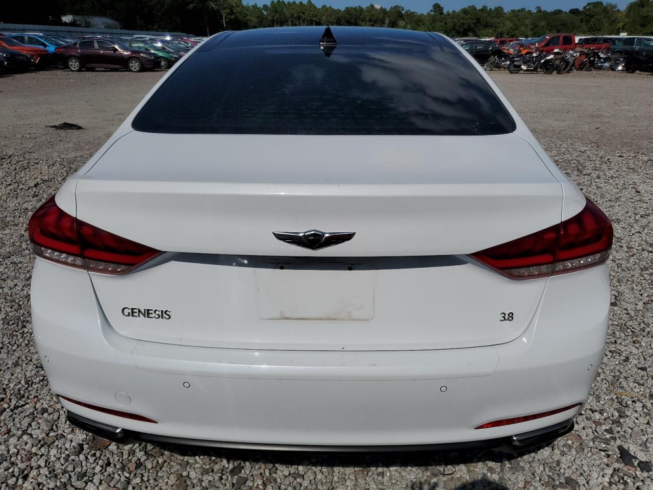 KMHGN4JE3GU137580 2016 Hyundai Genesis 3.8L