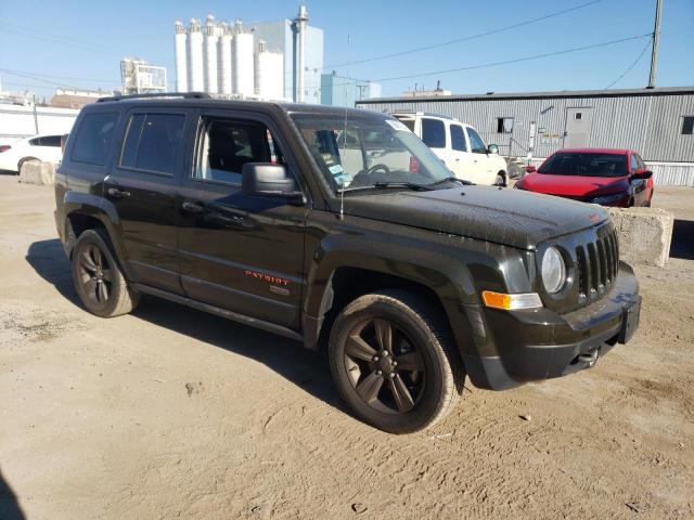  JEEP PATRIOT 2017 Зеленый