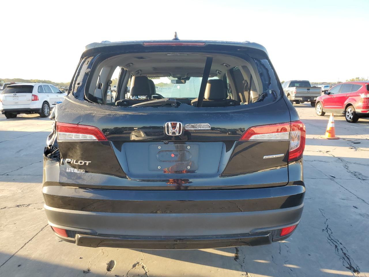 5FNYF5H21NB016849 2022 Honda Pilot Se