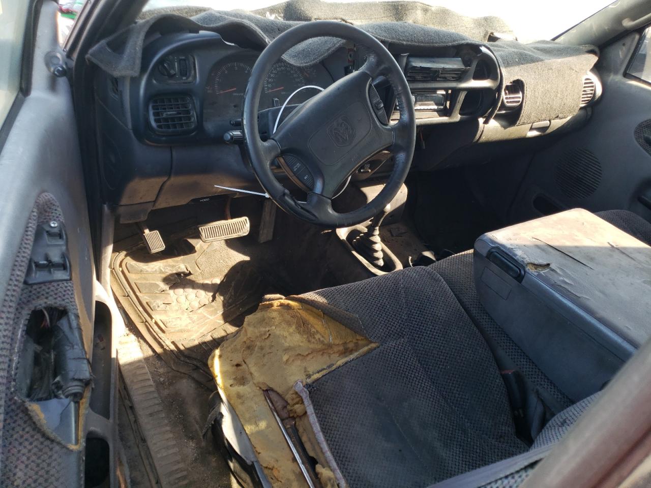 1999 Dodge Ram 1500 VIN: 1B7HF13Z7XJ584614 Lot: 72439544