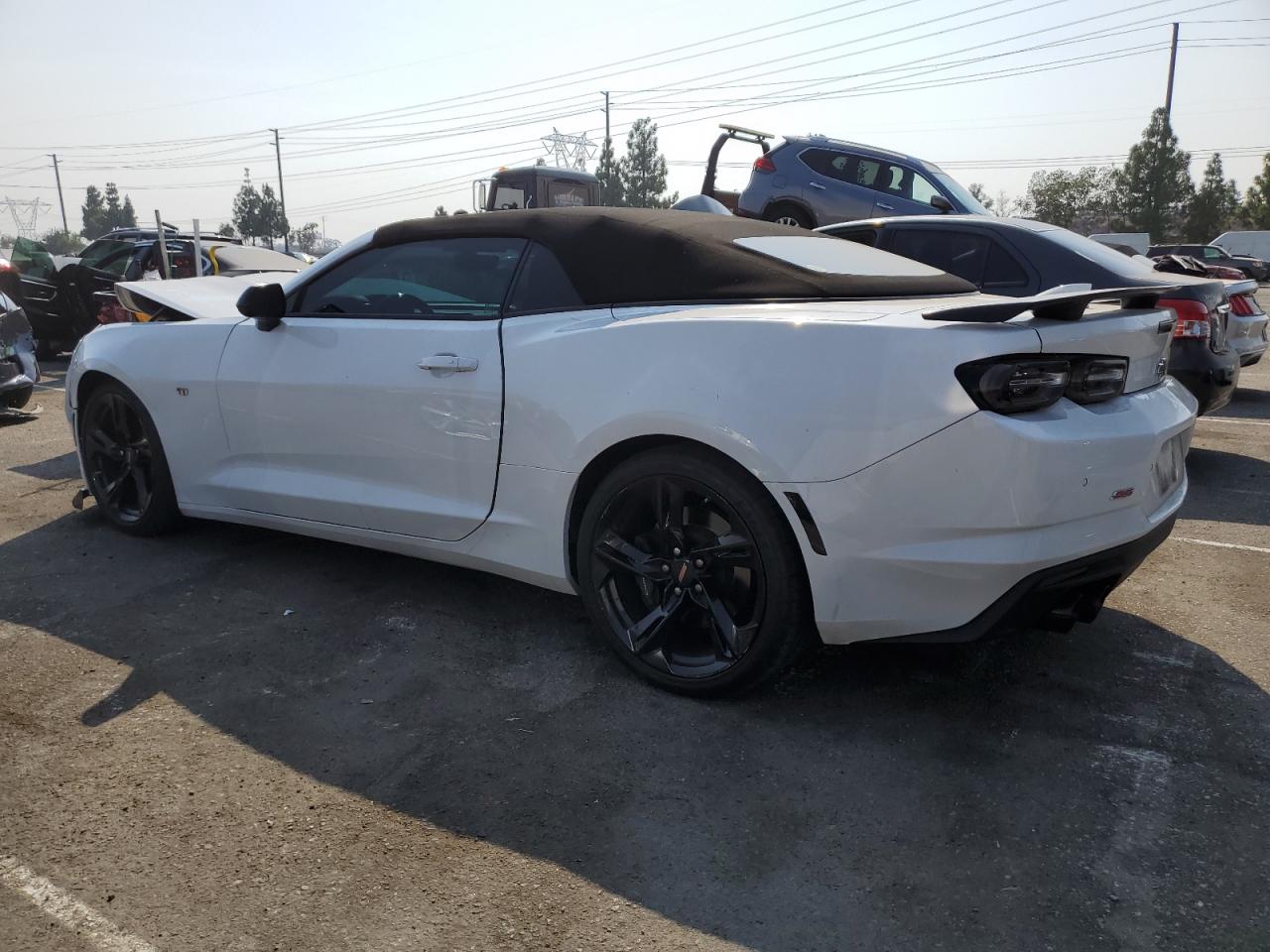 1G1FH3D70K0157003 2019 CHEVROLET CAMARO - Image 2