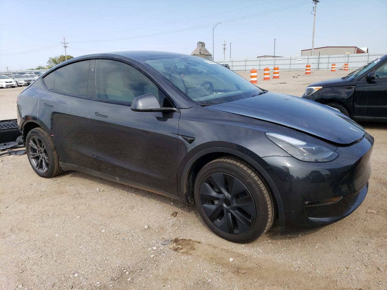 7SAYGAEE2RF098765 2024 Tesla Model Y