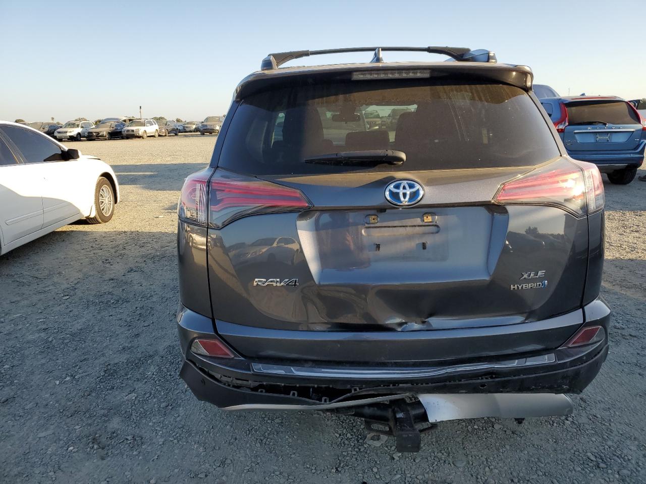 JTMRJREV6HD141236 2017 Toyota Rav4 Hv Le