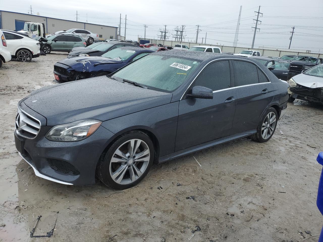 2014 Mercedes-Benz E 350 4Matic VIN: WDDHF8JBXEB055217 Lot: 69615554