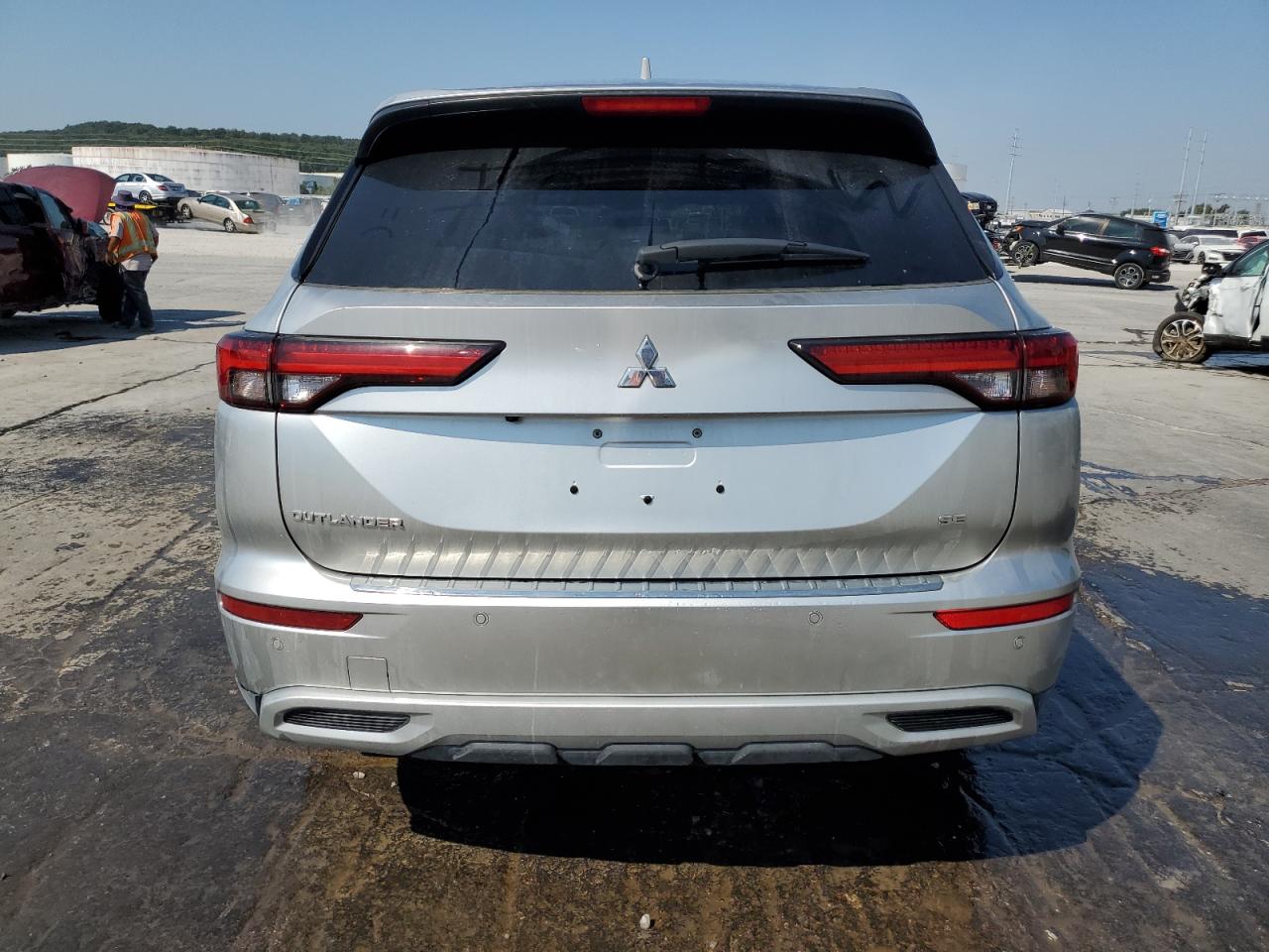 JA4J3UA82PZ058893 2023 Mitsubishi Outlander Se