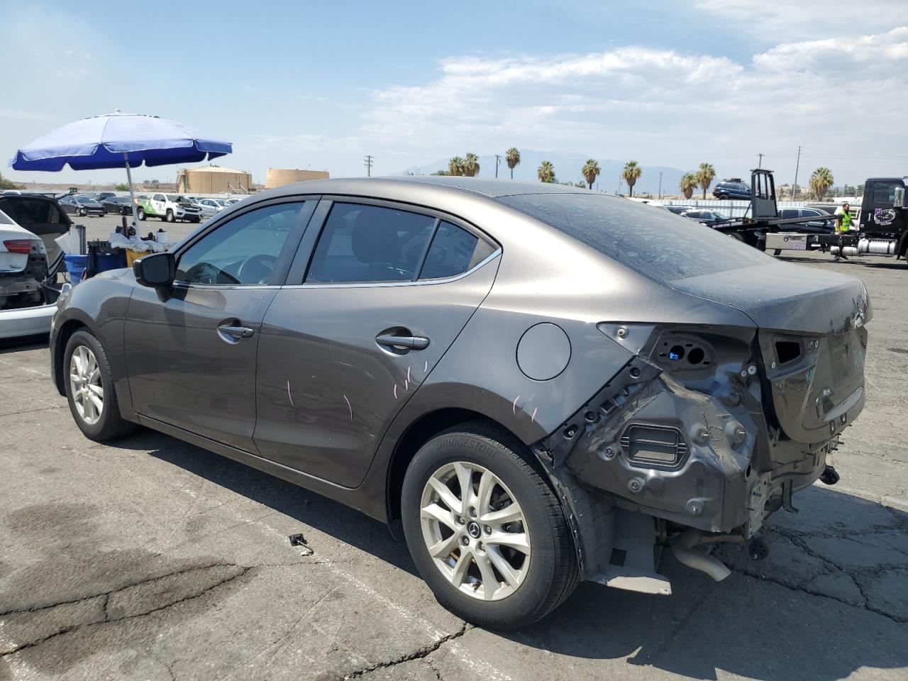 3MZBN1U79HM154333 2017 MAZDA 3 - Image 2