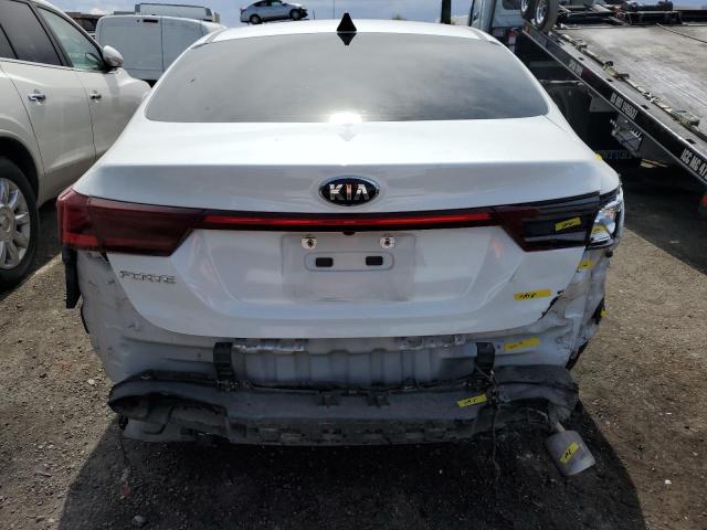 3KPF24AD6ME388619 Kia Forte FE 6