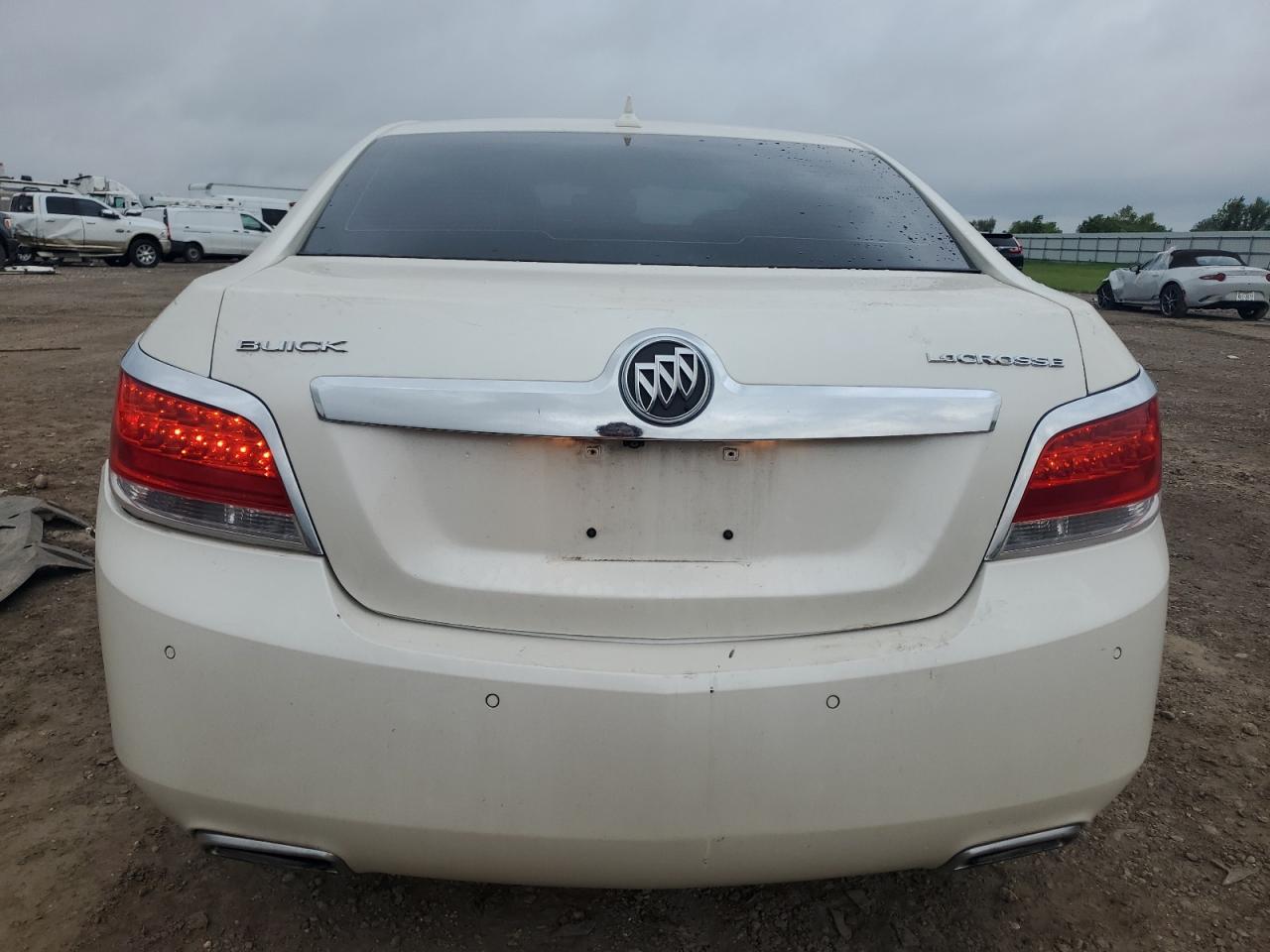 1G4GC5E3XDF332144 2013 Buick Lacrosse