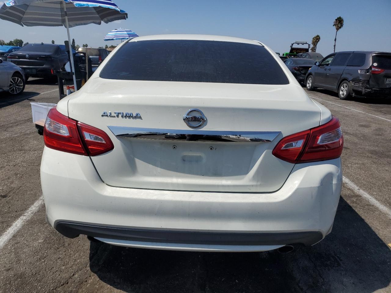 1N4AL3AP4GC257704 2016 Nissan Altima 2.5