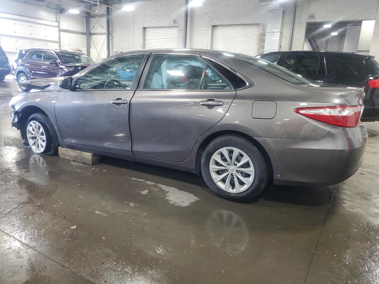 VIN 4T1BD1FKXHU217650 2017 TOYOTA CAMRY no.2