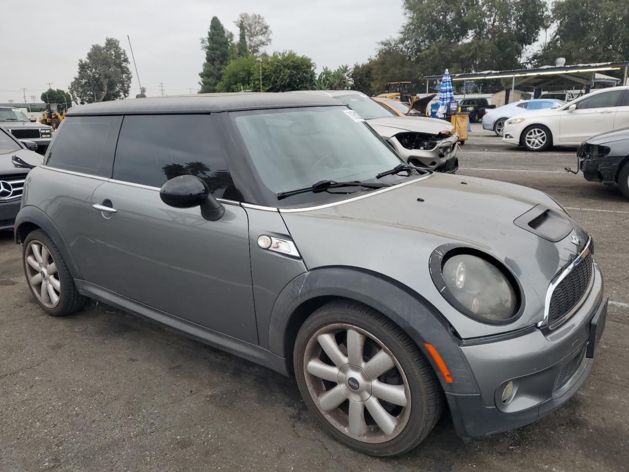 2009 MINI Cooper - Image 4
