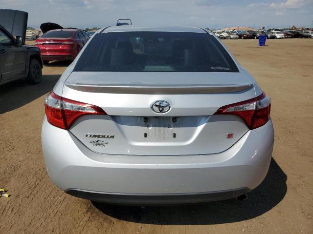 Sedans TOYOTA COROLLA 2014 Srebrny