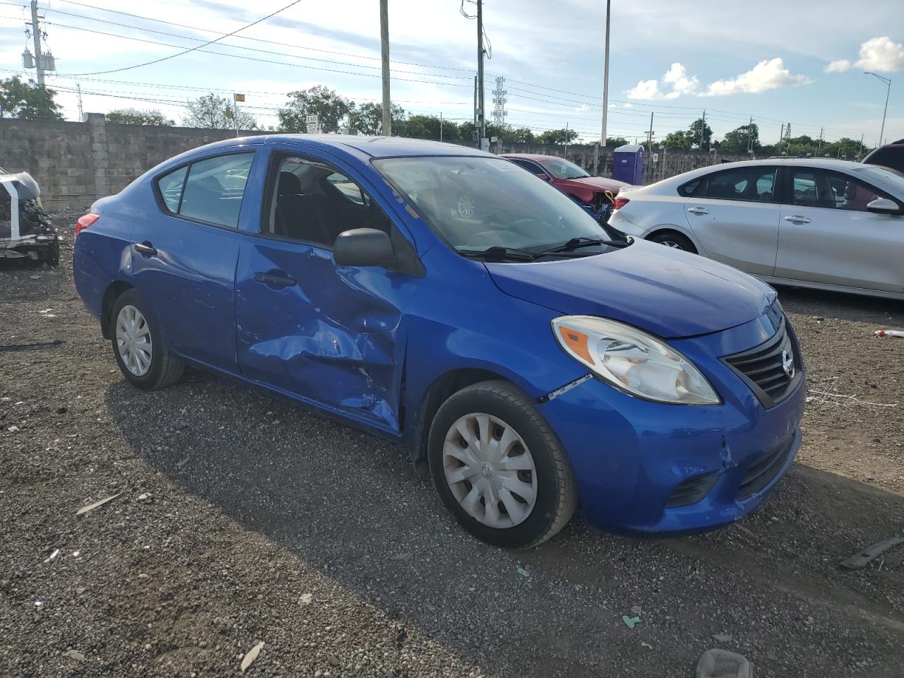 2012 Nissan Versa - Image 4