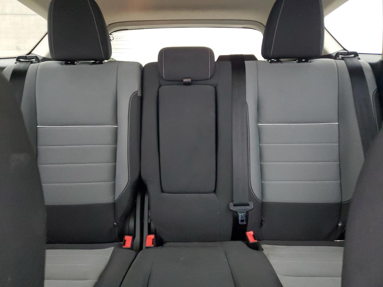 2015 Ford Escape - Image 10