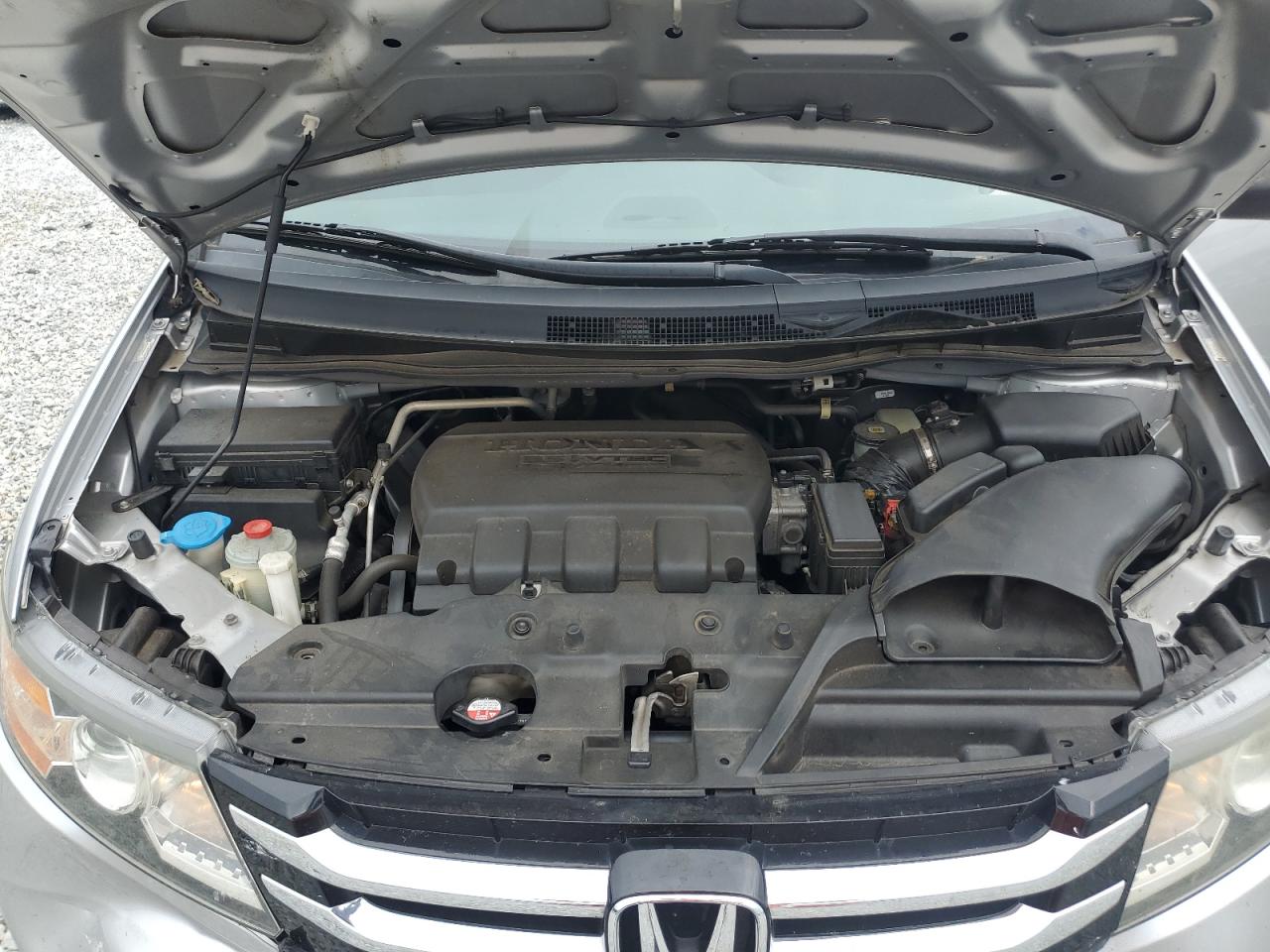 2014 Honda Odyssey - Image 12