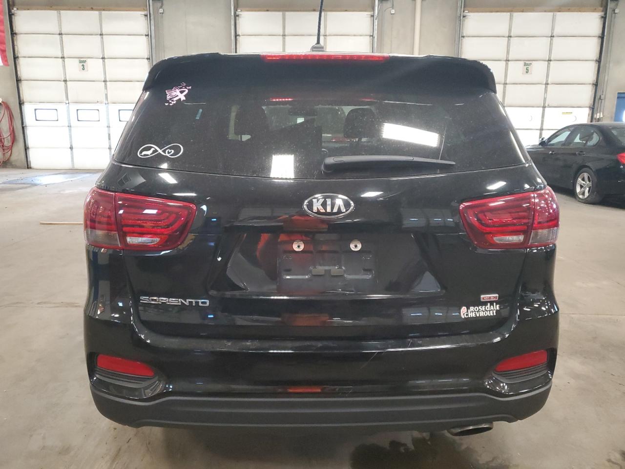 2019 Kia Sorento L VIN: 5XYPG4A34KG541379 Lot: 71737954