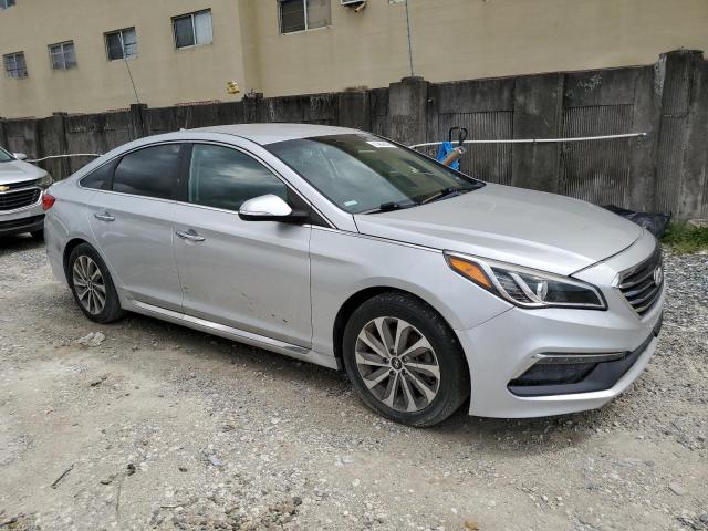 Седани HYUNDAI SONATA 2015 Сріблястий