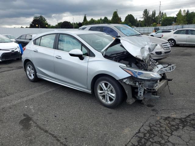  CHEVROLET CRUZE 2018 Srebrny