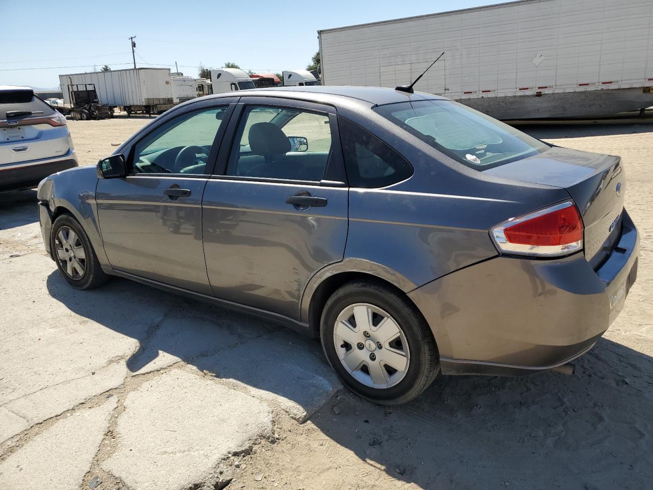 2011 Ford Focus - Image 2