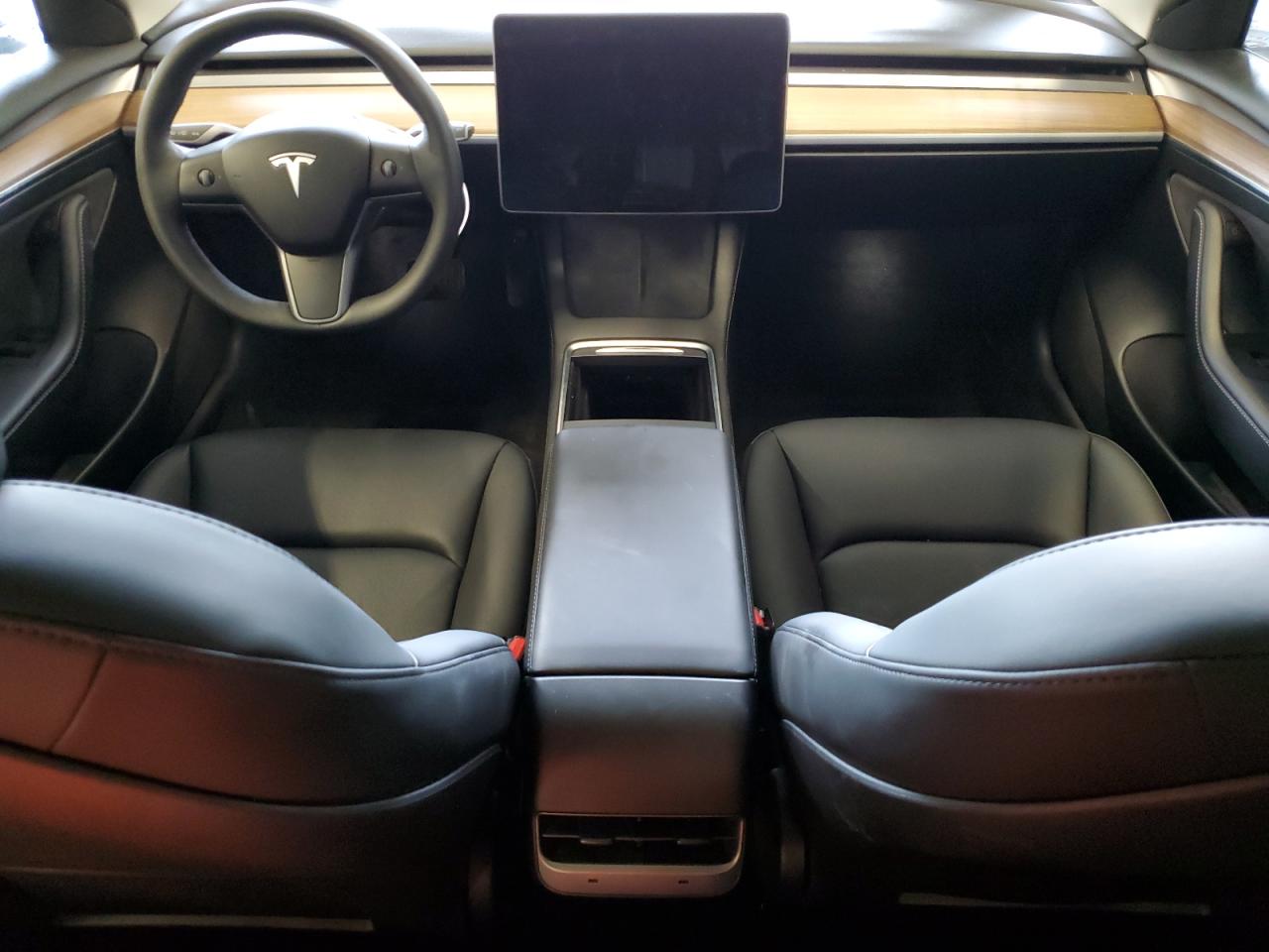 5YJ3E1EB5PF661601 2023 Tesla Model 3