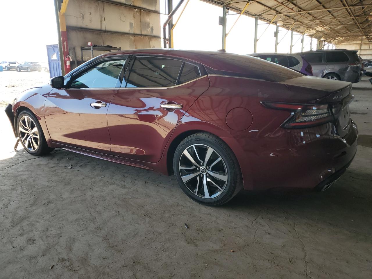 2021 Nissan Maxima - Image 2