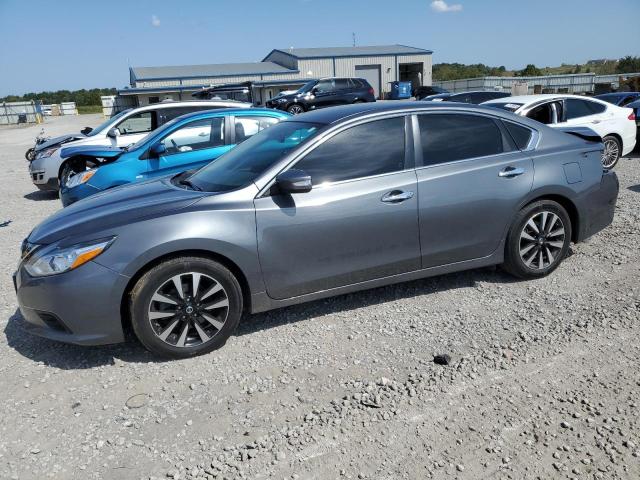  NISSAN ALTIMA 2018 Szary