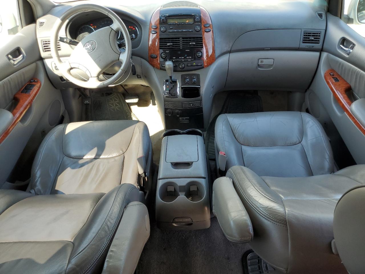 5TDZK22C39S248581 2009 Toyota Sienna Xle