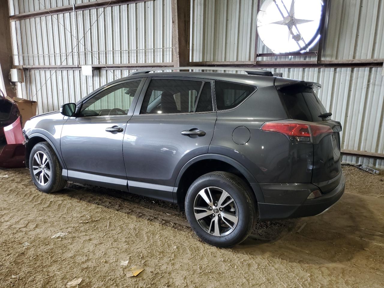 JTMWFREV0HD108172 2017 TOYOTA RAV 4 - Image 2