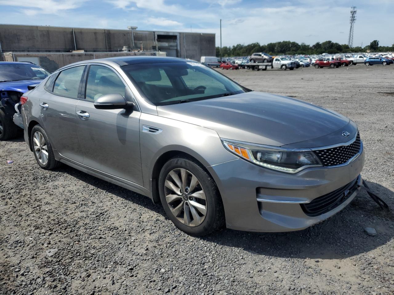 2018 Kia Optima Ex VIN: 5XXGU4L37JG228433 Lot: 70217474