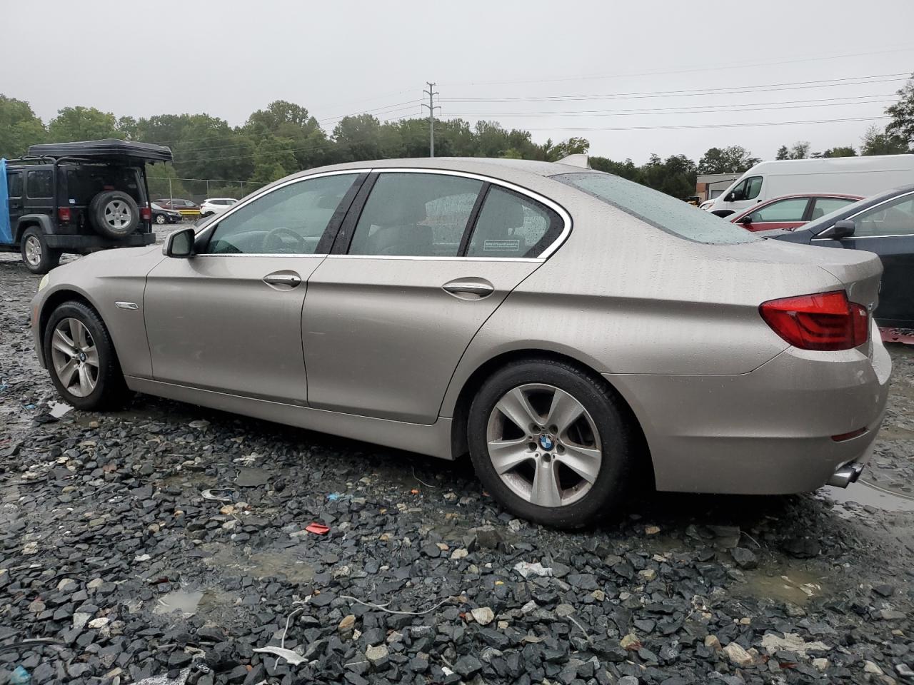 VIN WBAXH5C54DDW12659 2013 BMW 5 SERIES no.2