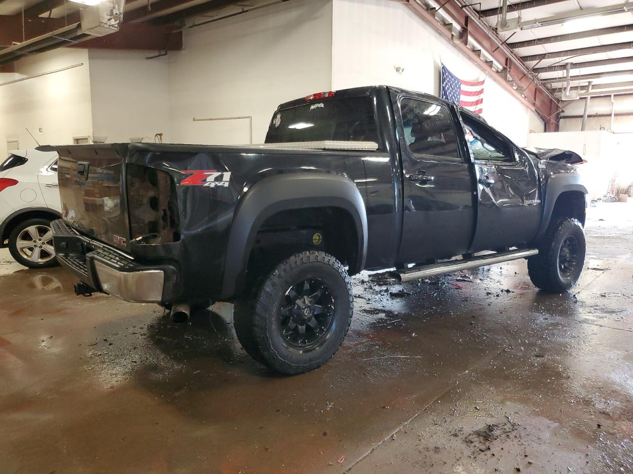 2010 GMC Sierra - Image 3