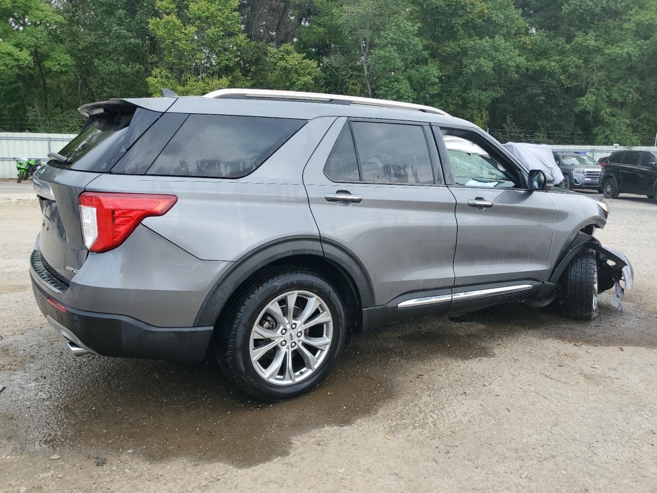 2021 Ford Explorer - Image 3