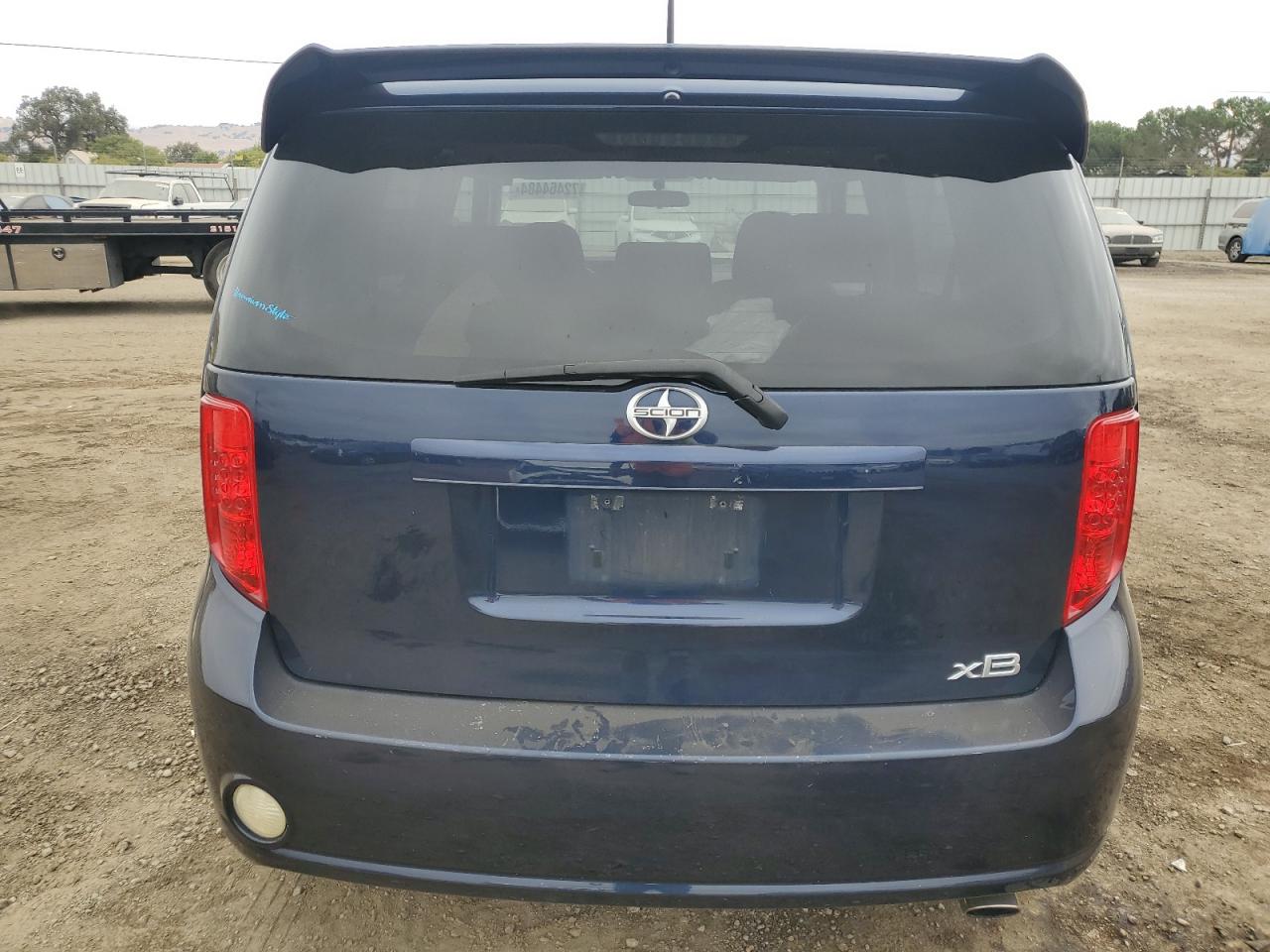 2008 Toyota Scion Xb VIN: JTLKE50E181056851 Lot: 72464484