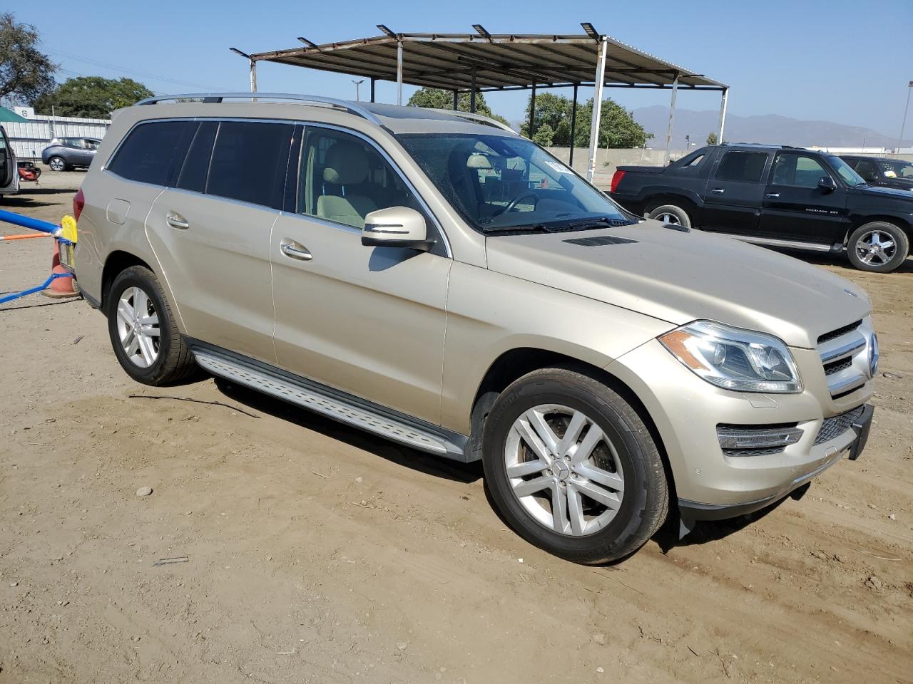 VIN 4JGDF7CE9DA161474 2013 MERCEDES-BENZ GL-CLASS no.4